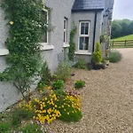 Holly Apartmán *